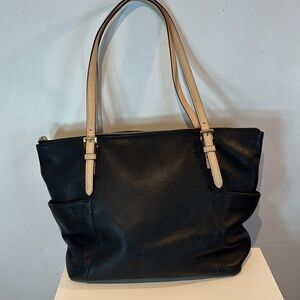 Michael Kors black Jet Set East West Top Zip premium Leather tote